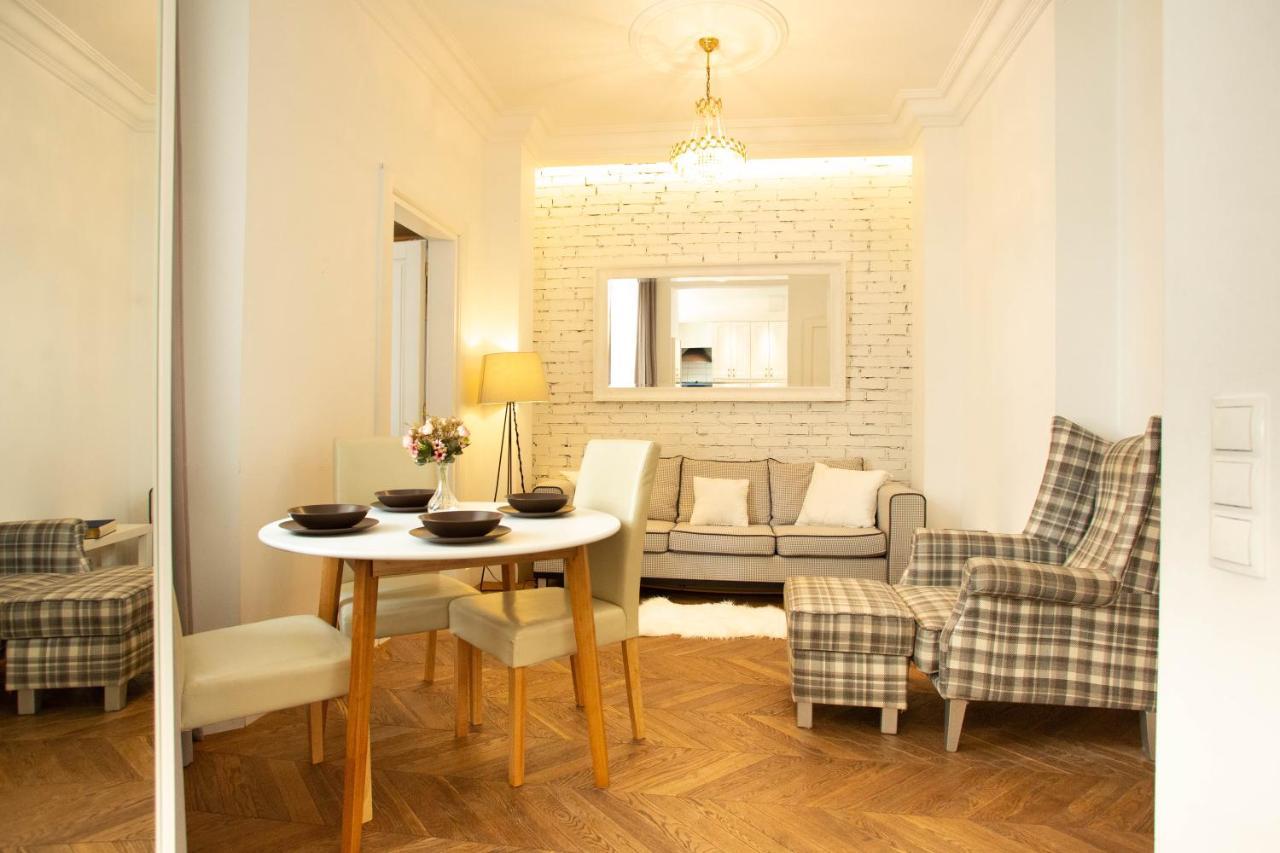 وارسو City Center - Golden Apartments - Dobr11A المظهر الخارجي الصورة